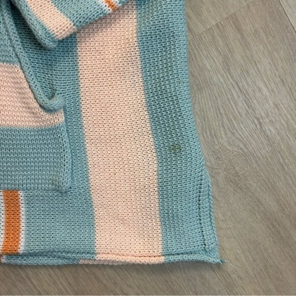 Baja Sweater Hooded Poncho - Picture 2 of 7